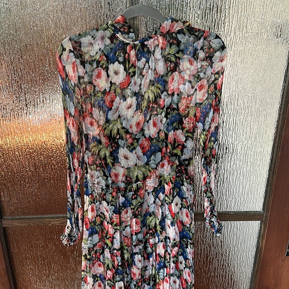 Anthropologie The Marais Printed Chiffon Maxi Dress size Large. - Picture 10 of 10